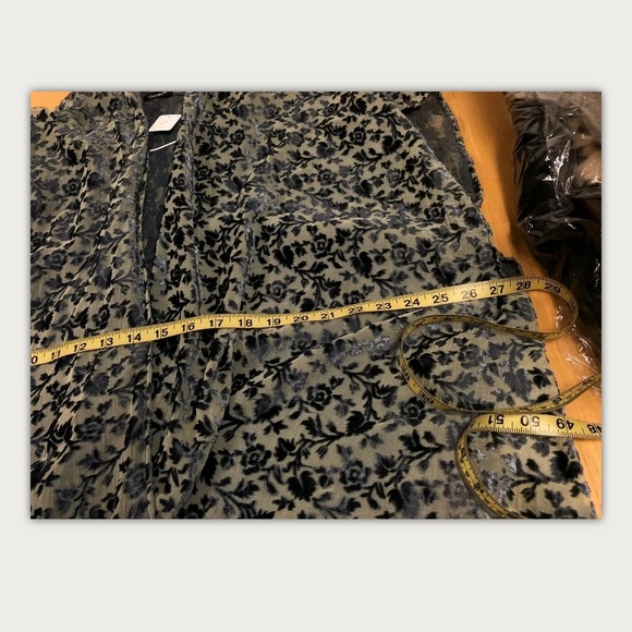 Dress Barns, Woman, cover, lace-veil, one size.: - Picture 6 of 7